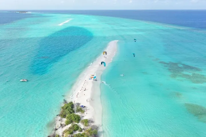 Hotel Summer Vibes Beach Front