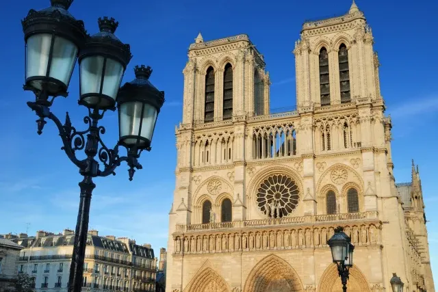 PARIZ