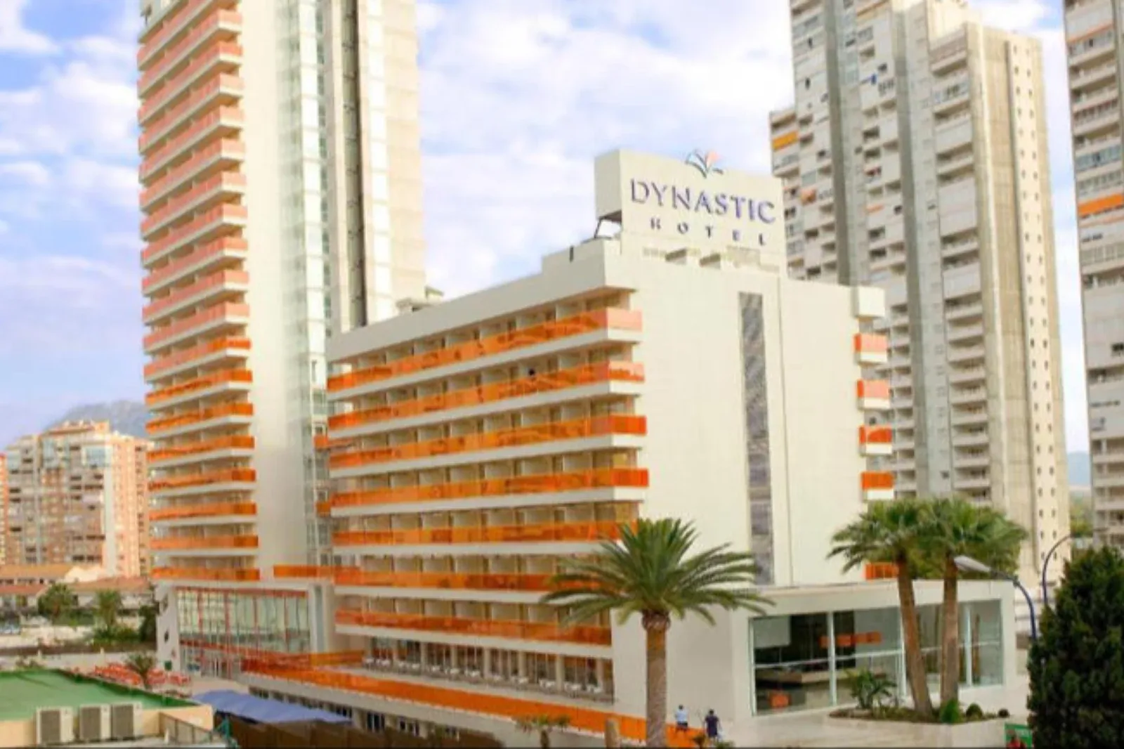 Dynastic Hotel & Spa