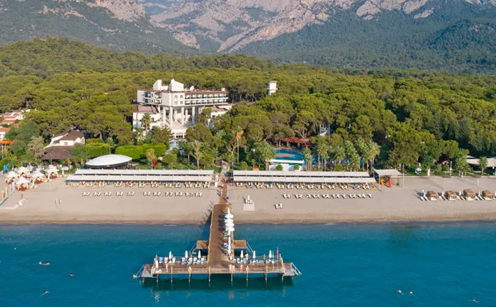 Seven Seas Hotel Life