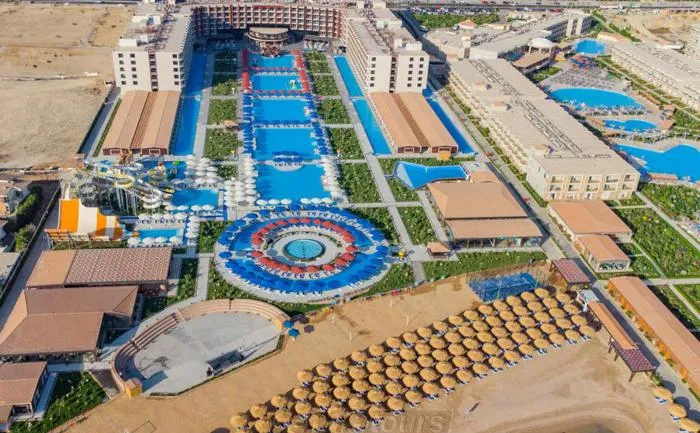 Rewaya Majestic Resort