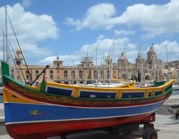 MALTA, Qawra ✈️ Avionom iz Zagreba decembar 2025. do februar 2026.