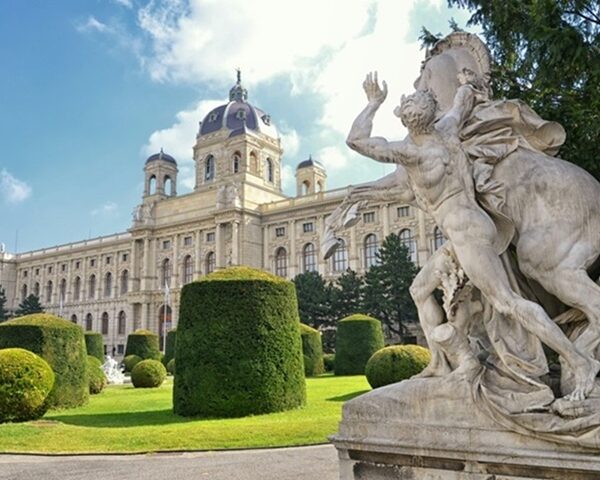 BEČ ✈️ Avionom iz Banja Luke 04.03.-06.03.2026. & 18.03.-20.03.2026.